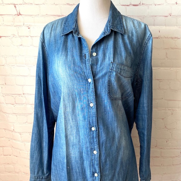 Old Navy Tops - Old Navy Classic Denim NWOT